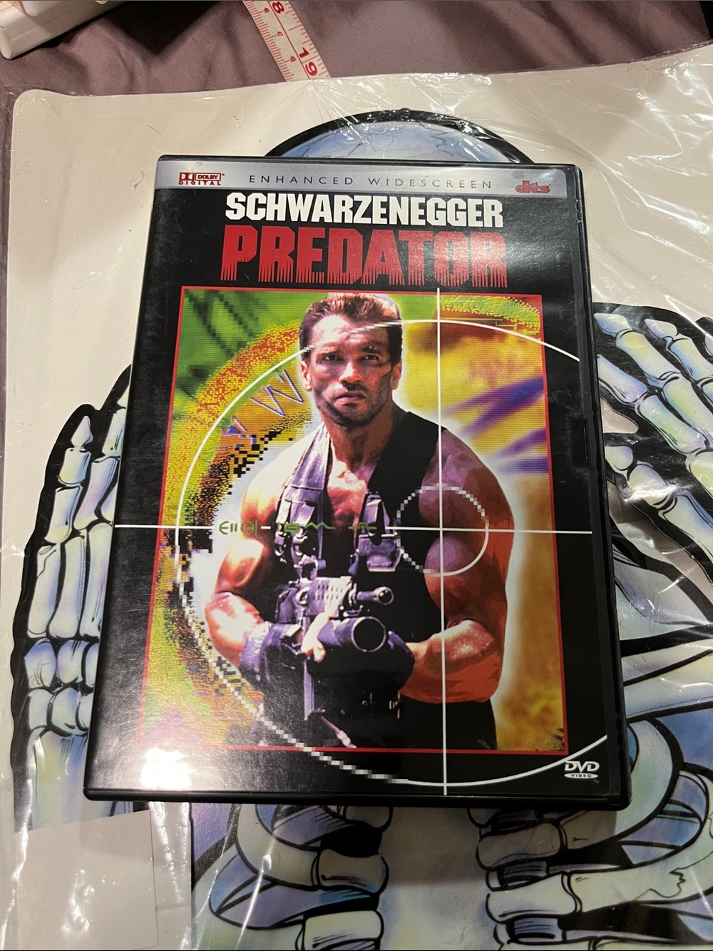 Schwarzenegger Predator DVD - Black with Red Accents